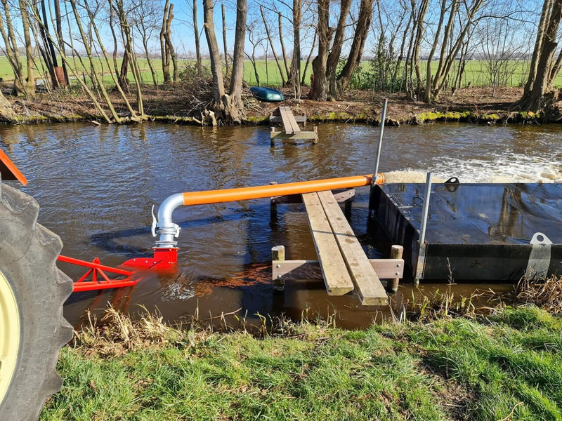 Lely vijzelpomp - Nieuw - Bomba de agua: foto 1 Lely vijzelpomp - Nieuw - Bomba de agua: foto 1