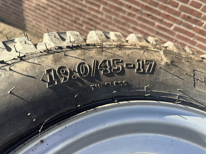 Onbekend - Neumáticos y llantas: foto 4 Onbekend - Neumáticos y llantas: foto 4