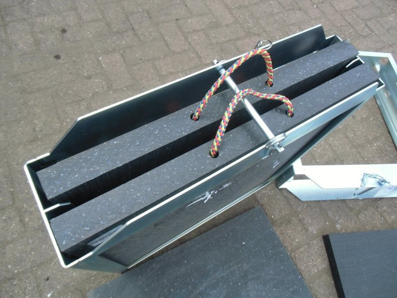 Onbekend Stempelplaten - Contrapeso para Maquinaria agrícola: foto 2 Onbekend Stempelplaten - Contrapeso para Maquinaria agrícola: foto 2