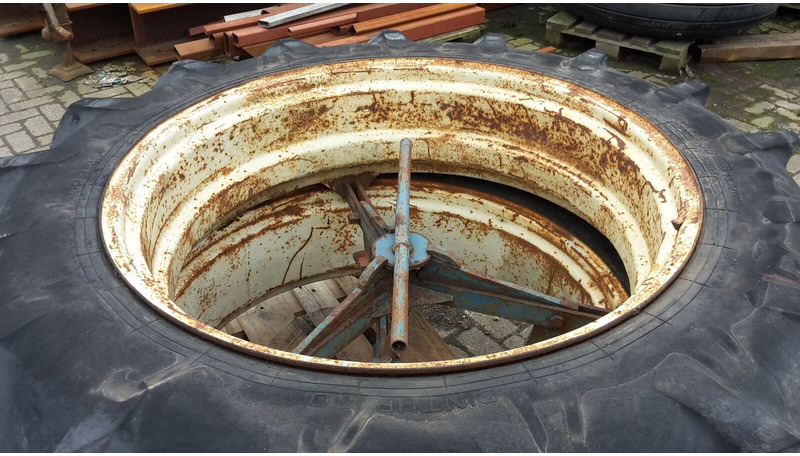 Pirelli - Neumáticos y llantas: foto 4 Pirelli - Neumáticos y llantas: foto 4