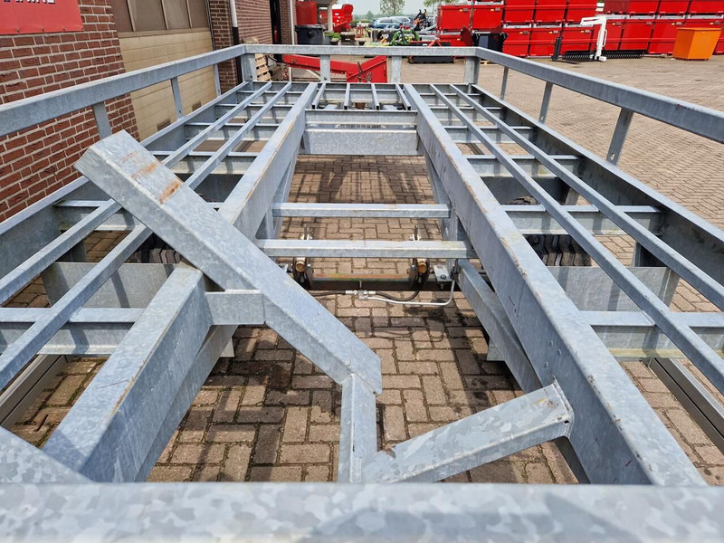 Remolque Verzinkte bakkenwagen: foto 9