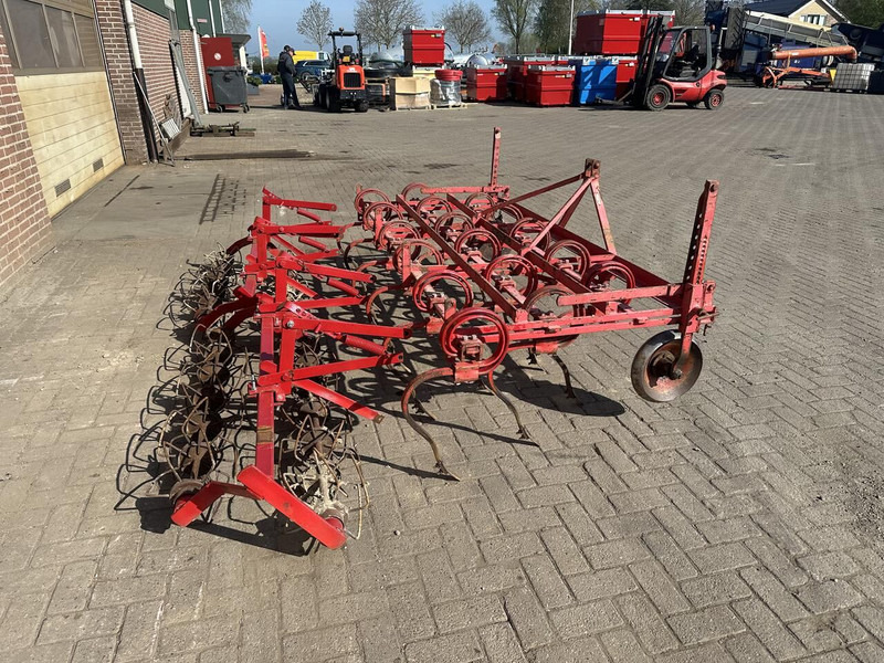 Triltand cultivator - Gebruikt - Cultivador: foto 2 Triltand cultivator - Gebruikt - Cultivador: foto 2