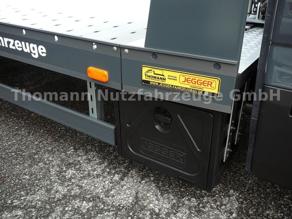 Iveco Daily 35S18 Autotransporter Aut. Luftfed. NAVI Iveco Daily 35S18 Autotransporter Aut. Luftfed. NAVI - Camión portavehículos, Furgoneta: foto 4 Iveco Daily 35S18 Autotransporter Aut. Luftfed. NAVI Iveco Daily 35S18 Autotransporter Aut. Luftfed. NAVI - Camión portavehículos, Furgoneta: foto 4