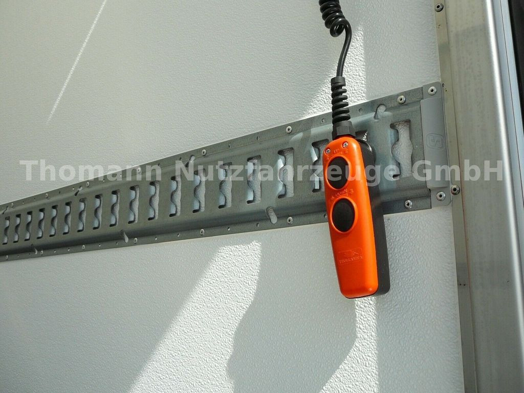 Furgoneta caja cerrada nuevo Iveco Daily 70C18H Koffer LBW Klimaaut. Iveco Daily 70C18H Koffer LBW Klimaaut.: foto 10 Furgoneta caja cerrada nuevo Iveco Daily 70C18H Koffer LBW Klimaaut. Iveco Daily 70C18H Koffer LBW Klimaaut.: foto 10