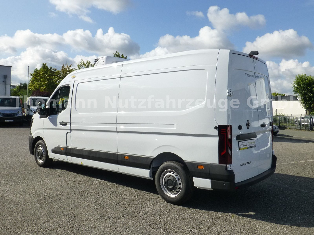 Furgoneta frigorifica Renault NEW Master Kühlkastenwagen Xarios 300 GH: foto 10