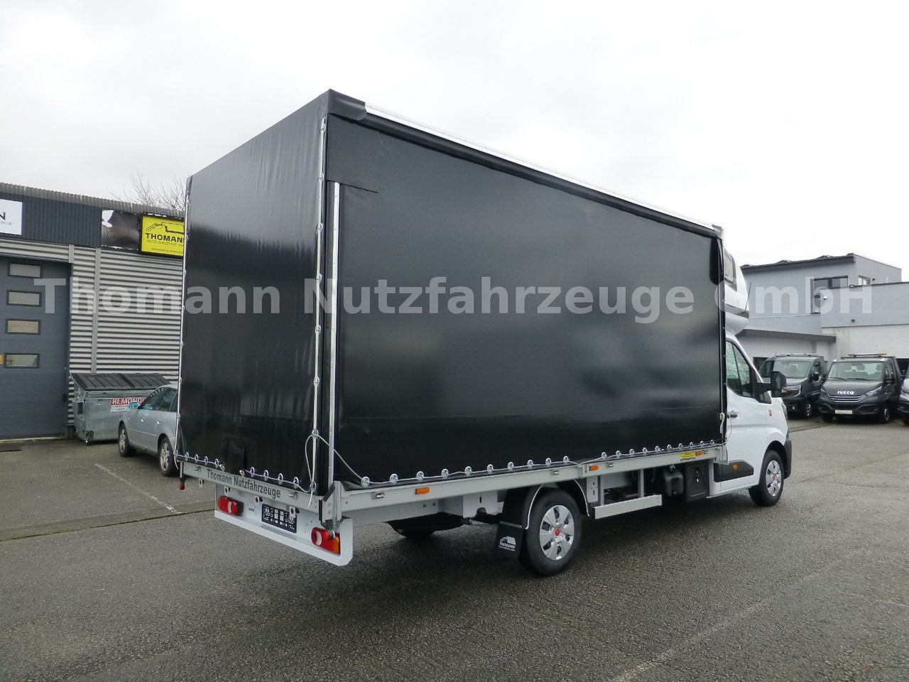Renault NEW Master Pritsche Plane Schlafkabine - Furgoneta con lona: foto 5 Renault NEW Master Pritsche Plane Schlafkabine - Furgoneta con lona: foto 5