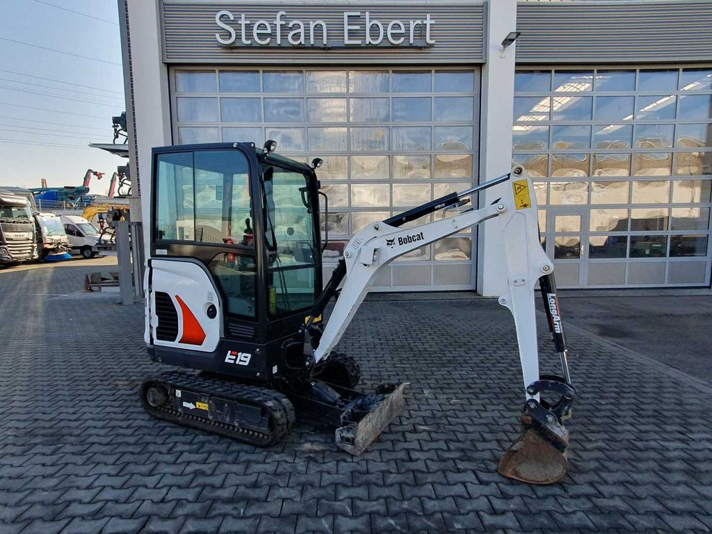 Bobcat E19 / MS01 / nur 423h! / 2023 / Tieflöffel 300mm - Miniexcavadora: foto 1 Bobcat E19 / MS01 / nur 423h! / 2023 / Tieflöffel 300mm - Miniexcavadora: foto 1