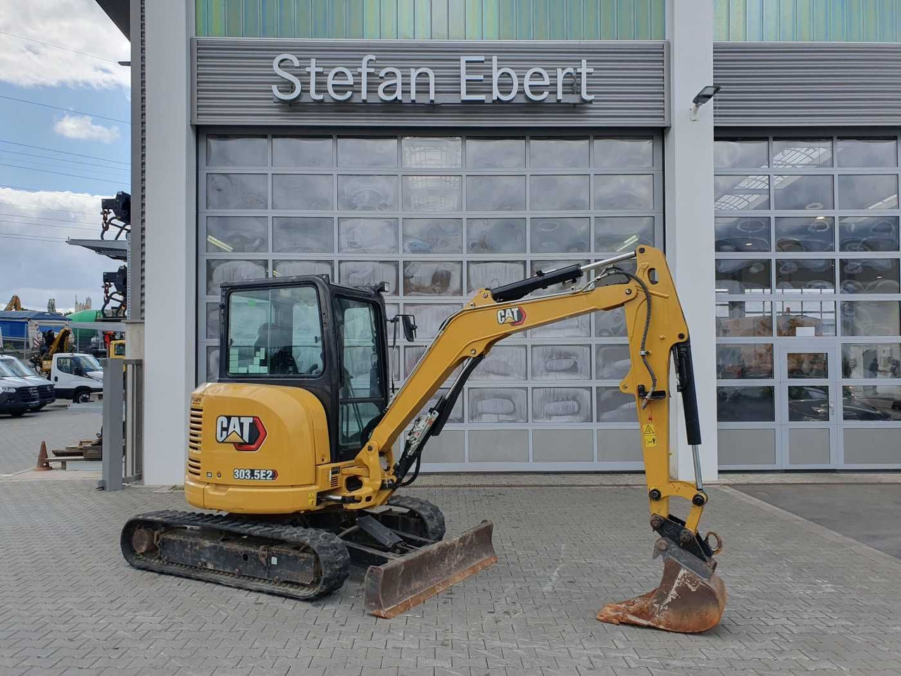 CAT 303.5E2CR / nur 2.107h! / 1x Tieflöffel / 2021 - Miniexcavadora: foto 1 CAT 303.5E2CR / nur 2.107h! / 1x Tieflöffel / 2021 - Miniexcavadora: foto 1