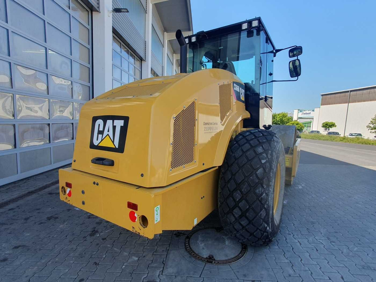 CAT CS66B Walzenzug / 2017 / nur 630h! / Klima - Compactador: foto 3 CAT CS66B Walzenzug / 2017 / nur 630h! / Klima - Compactador: foto 3