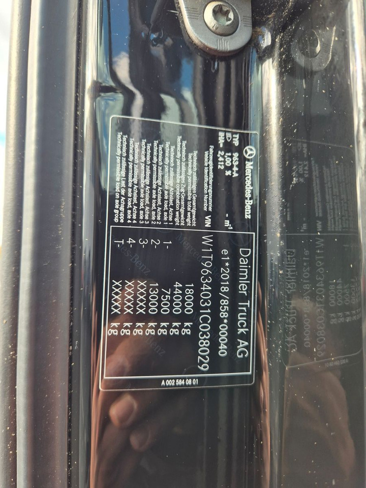 Cabeza tractora Mercedes-Benz Actros 1848 LS Hydraulik Reatarder Standklima: foto 25