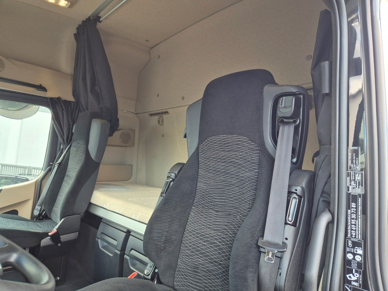 Cabeza tractora Mercedes-Benz Actros 1848 LS Hydraulik Reatarder Standklima: foto 19