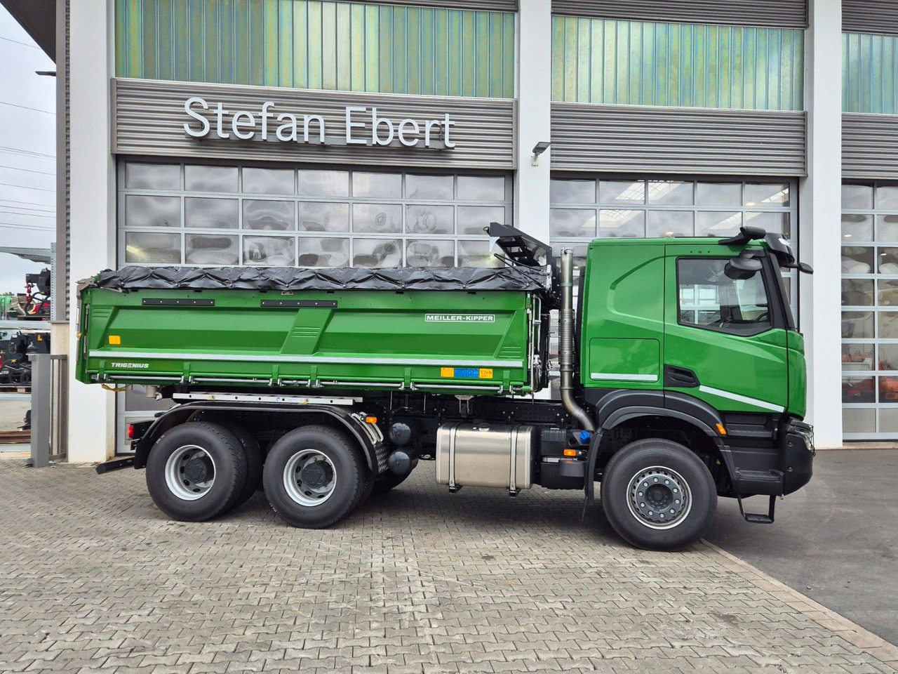 Iveco AT300X54Z HR OFF Bordmatik AHK Intarder - Camión volquete: foto 5 Iveco AT300X54Z HR OFF Bordmatik AHK Intarder - Camión volquete: foto 5