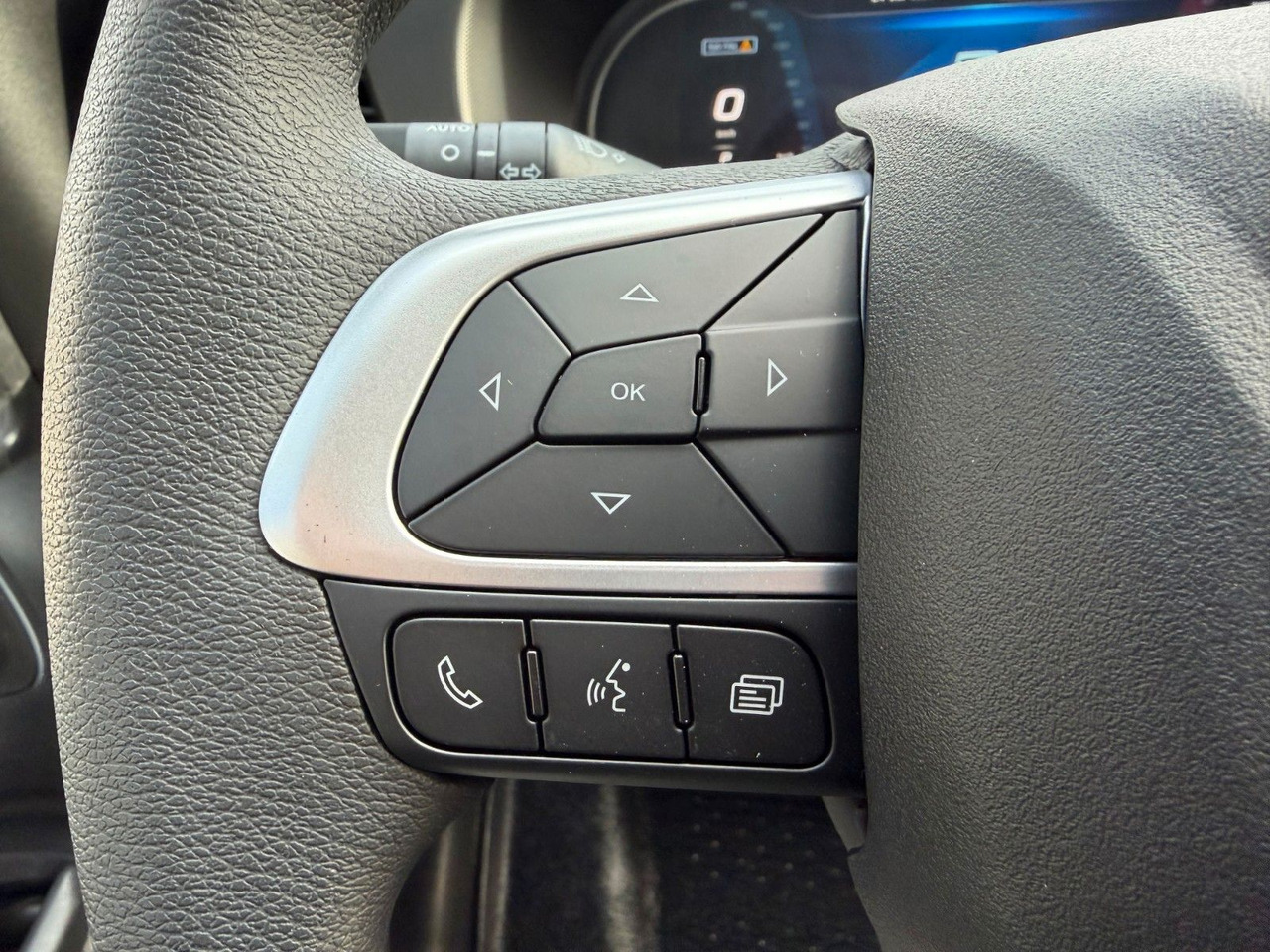 Furgoneta basculante Iveco Daily 35S14 A8*R3.450mm*Automatik*Kamera*3Sitze*: foto 12 Furgoneta basculante Iveco Daily 35S14 A8*R3.450mm*Automatik*Kamera*3Sitze*: foto 12