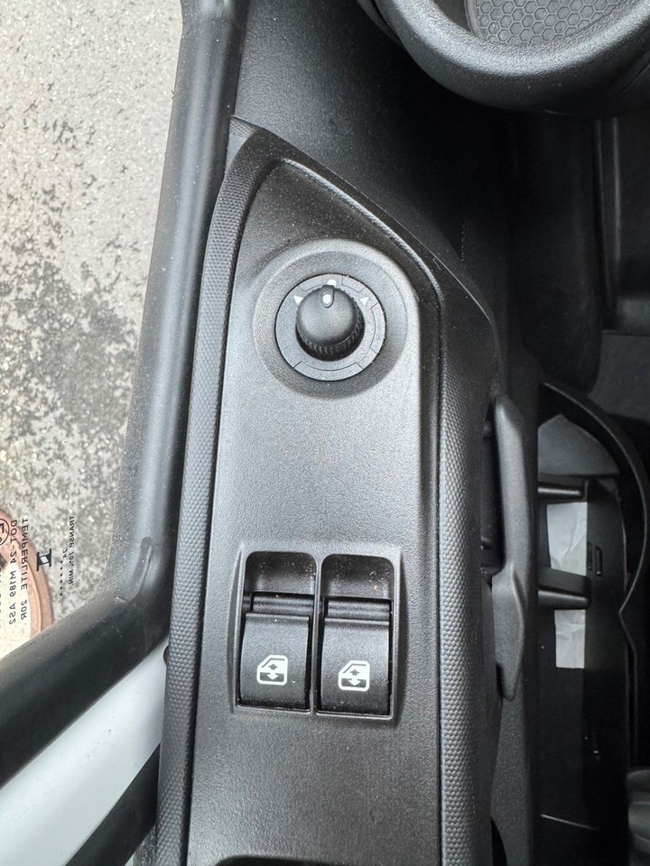 Furgón Iveco Daily 35S16 A8 *R3.520mm*Automatik*AHK*ACC*: foto 22