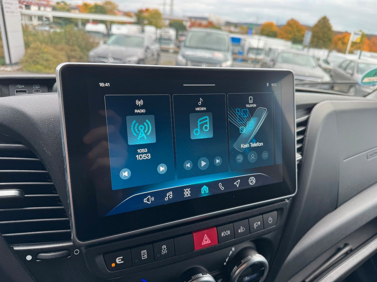 Furgón Iveco Daily 35S16 A8 *R3.520mm*Automatik*AHK*ACC*: foto 15