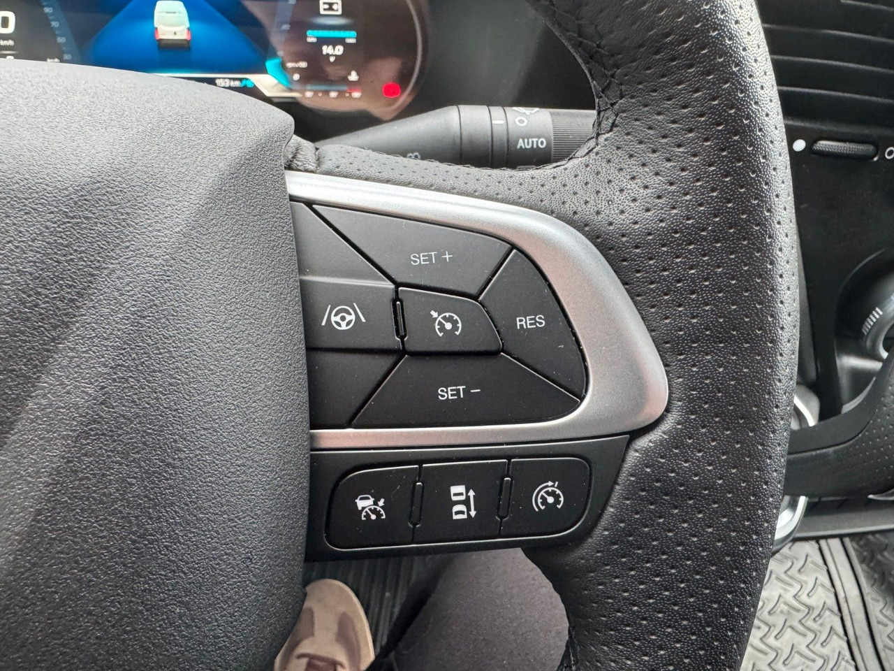 Furgón Iveco Daily 35S16 A8 *R3.520mm*Automatik*AHK*ACC*: foto 14