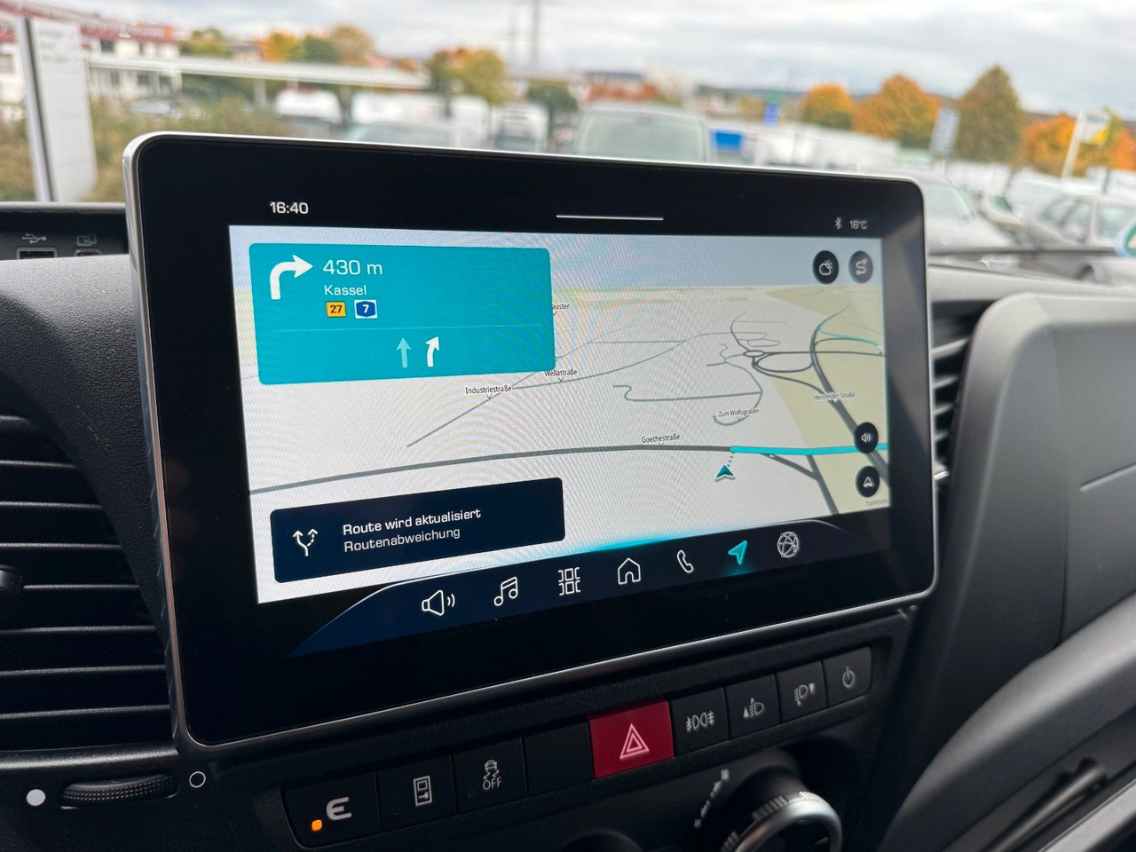 Furgón Iveco Daily 35S16 A8 *R3.520mm*Automatik*AHK*ACC*: foto 16