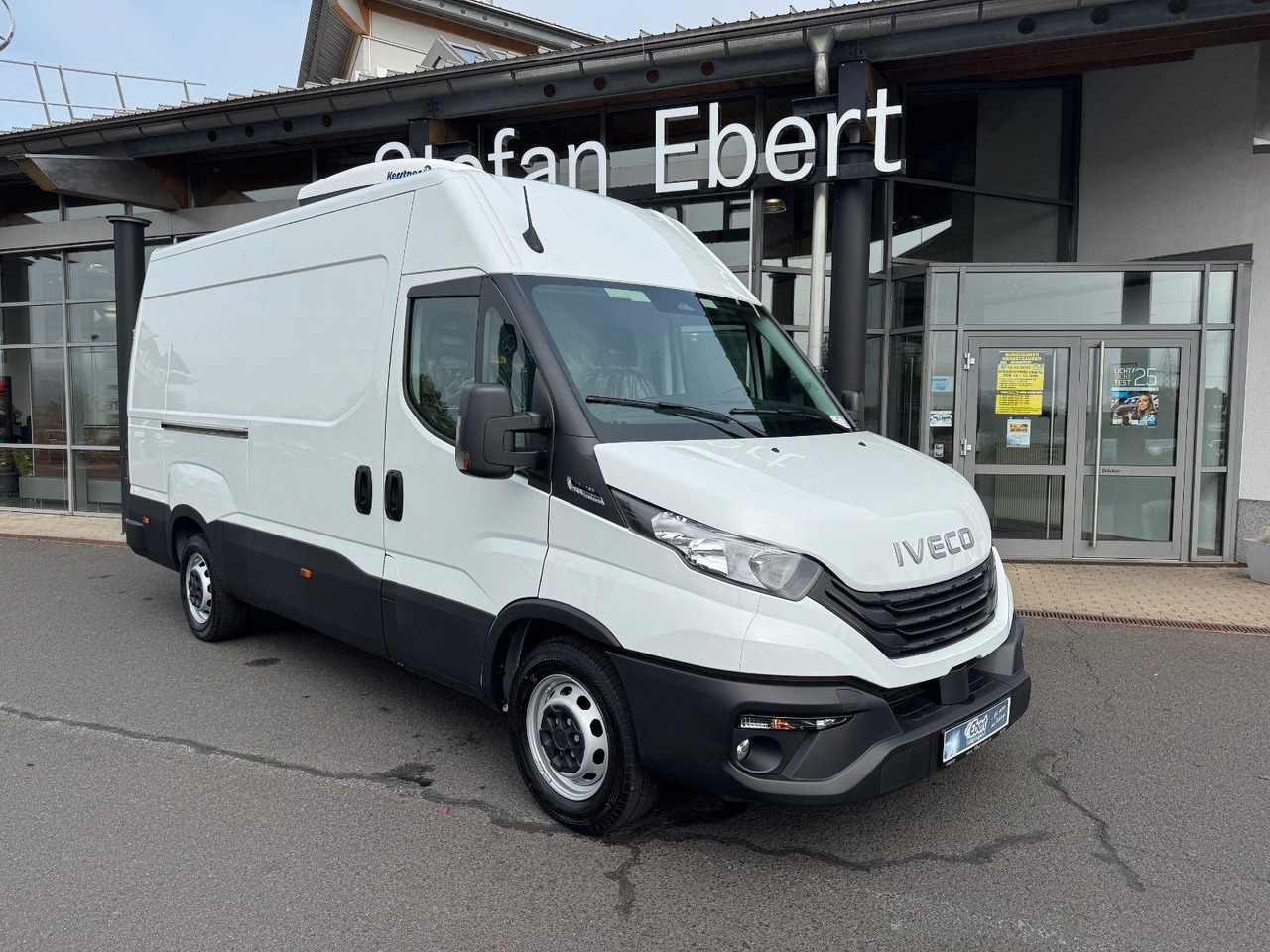 Iveco Daily 35S16 A8 *Standkühlung*Kamera*Automatik*3x - Furgoneta frigorifica: foto 1 Iveco Daily 35S16 A8 *Standkühlung*Kamera*Automatik*3x - Furgoneta frigorifica: foto 1