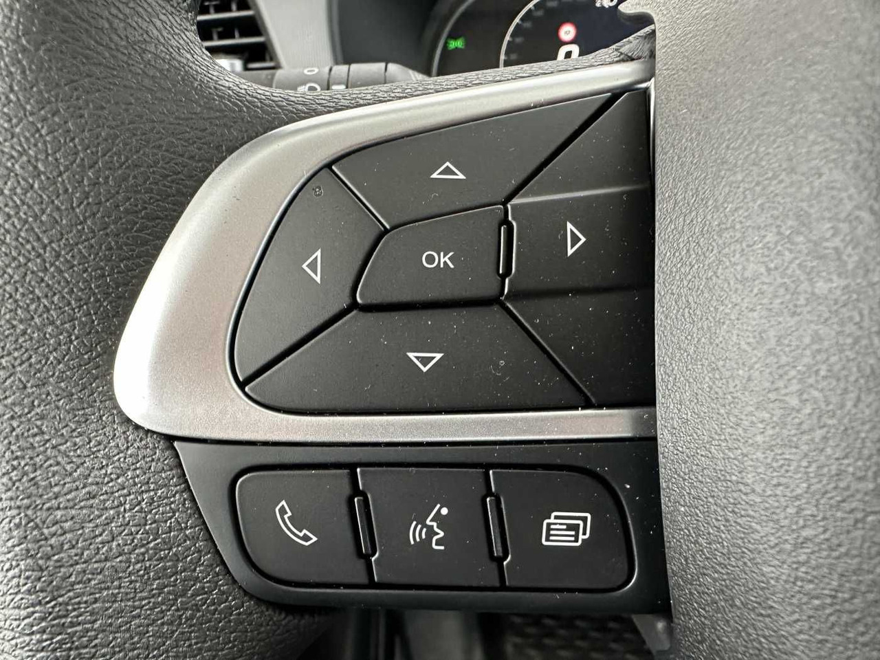 Furgoneta caja abierta Iveco Daily 35S16 H 3.0L *R3.750mm*AHK*Automatik* 2x: foto 9 Furgoneta caja abierta Iveco Daily 35S16 H 3.0L *R3.750mm*AHK*Automatik* 2x: foto 9