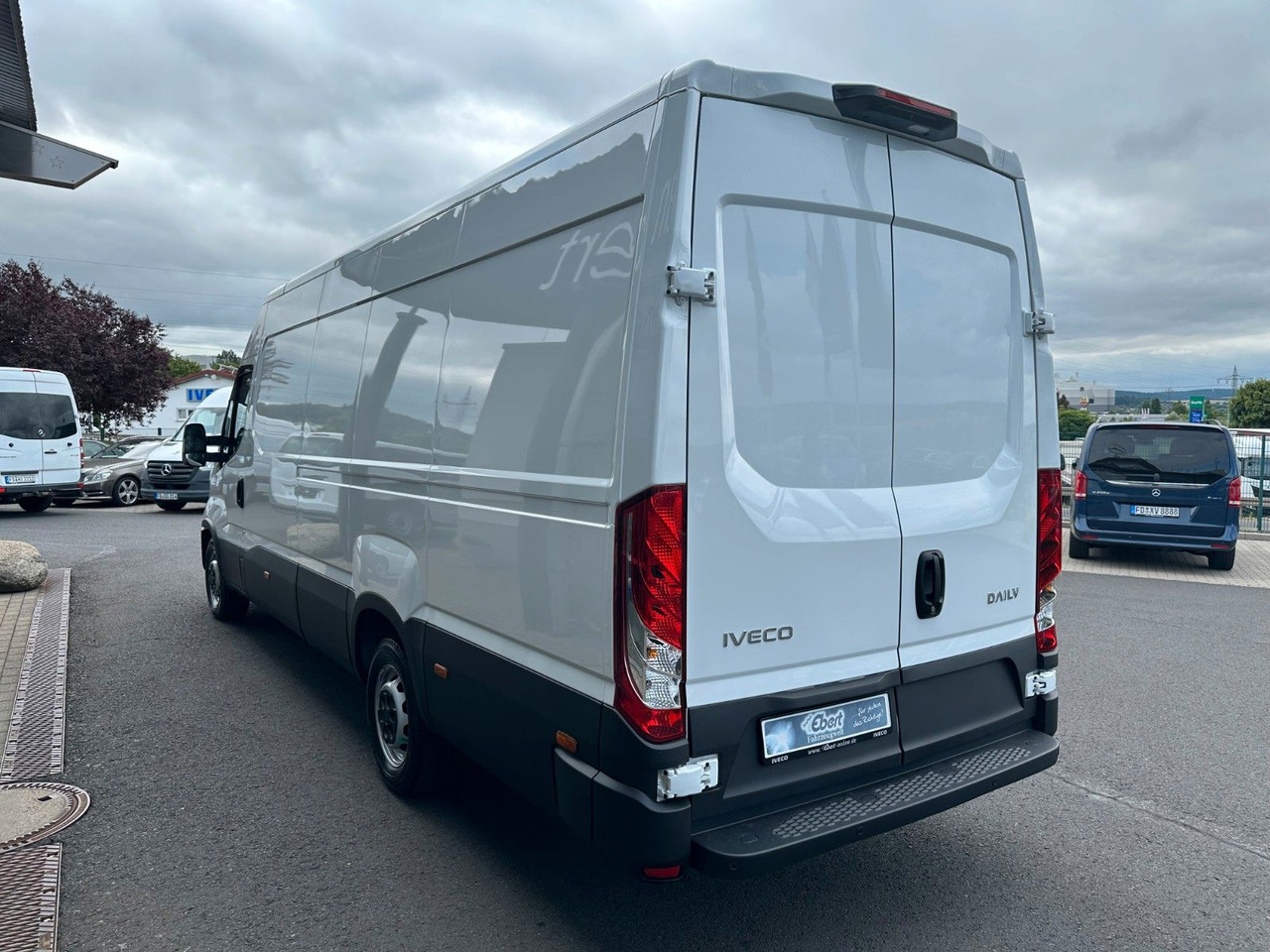 Iveco Daily 35S16 HA8 3.0L *R4.100mm*Automatik*Kamera* - Furgón: foto 4 Iveco Daily 35S16 HA8 3.0L *R4.100mm*Automatik*Kamera* - Furgón: foto 4