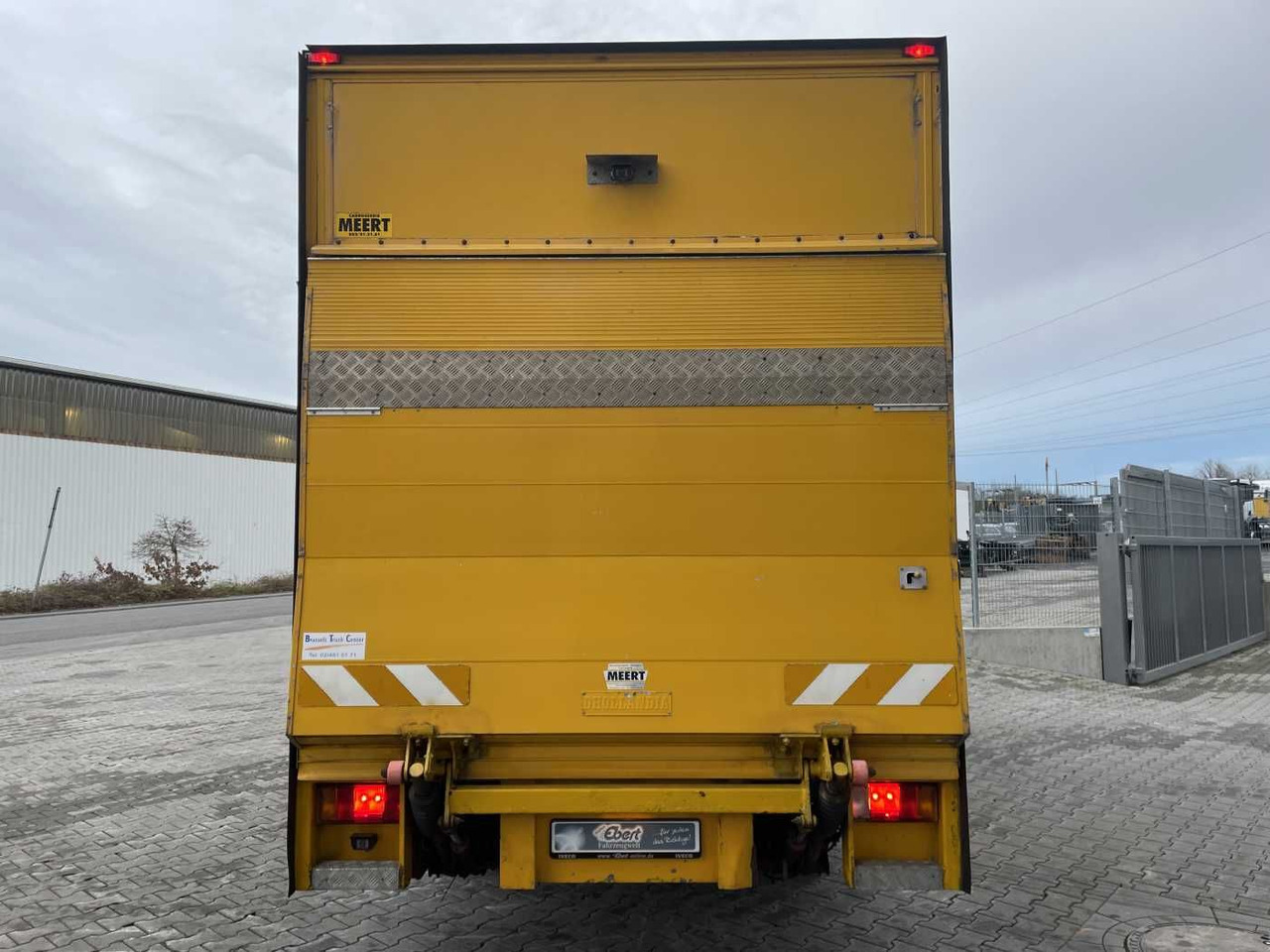 Iveco Daily 50C17 3.0L *Koffer*LBW*Klima* - Furgoneta caja cerrada: foto 4 Iveco Daily 50C17 3.0L *Koffer*LBW*Klima* - Furgoneta caja cerrada: foto 4