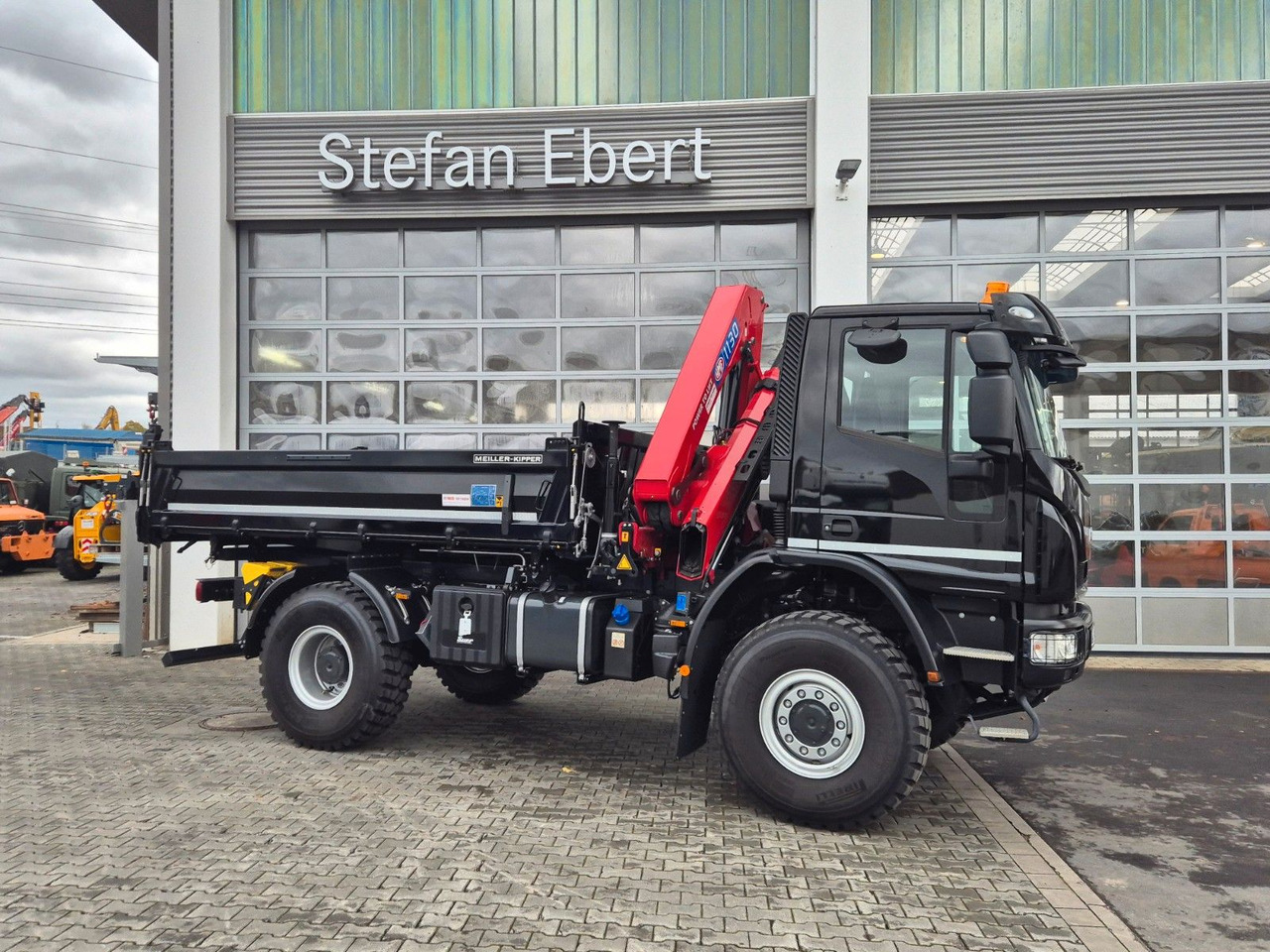 Camión volquete, Camión grúa Iveco Eurocargo ML150E32WS 4x4 Kran HMF 1130K Funk AHK: foto 9