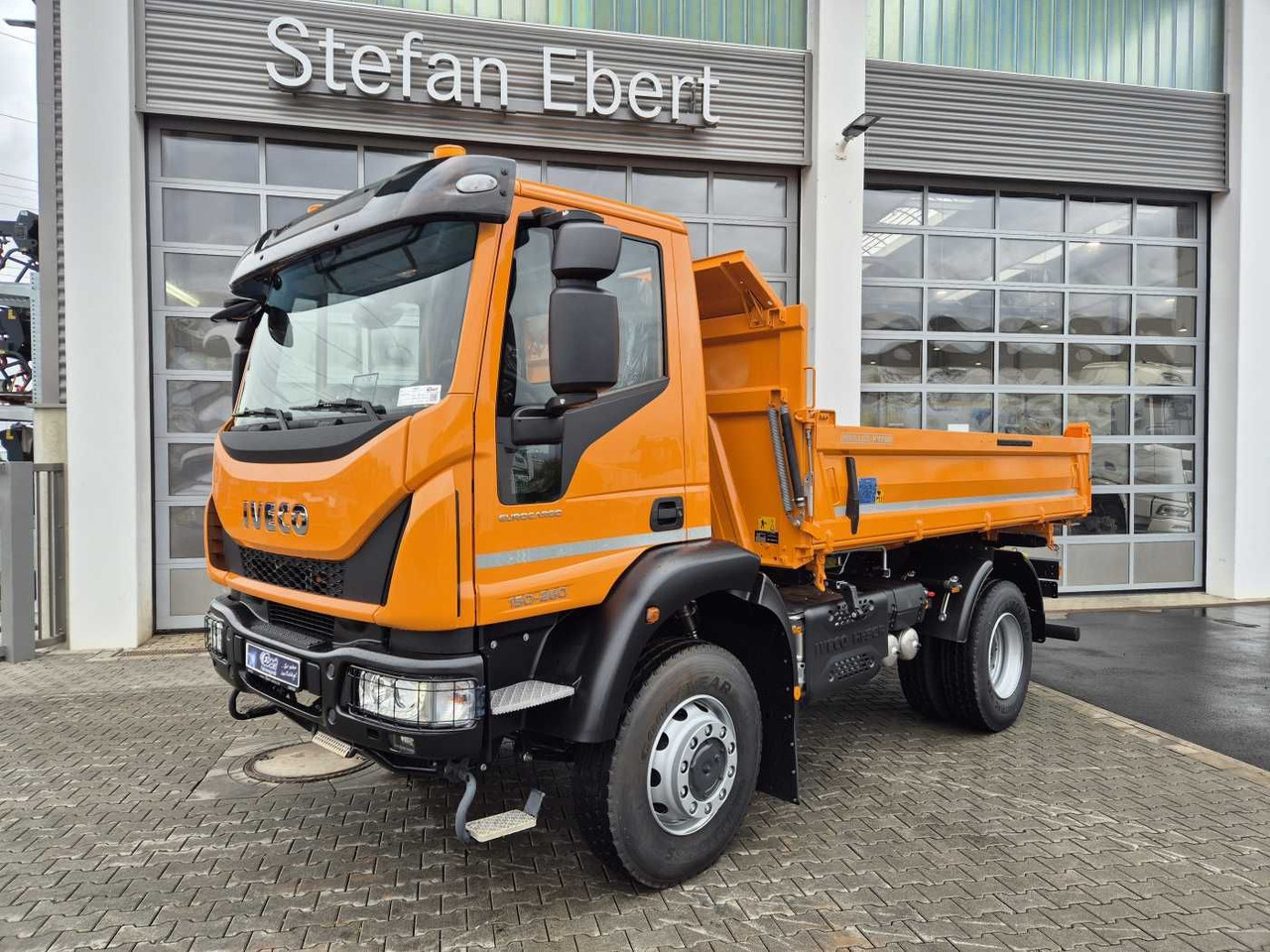 Iveco ML150E28W 4x4 Meiller Dreiseitenkipper 2xAHK - Camión volquete: foto 2 Iveco ML150E28W 4x4 Meiller Dreiseitenkipper 2xAHK - Camión volquete: foto 2
