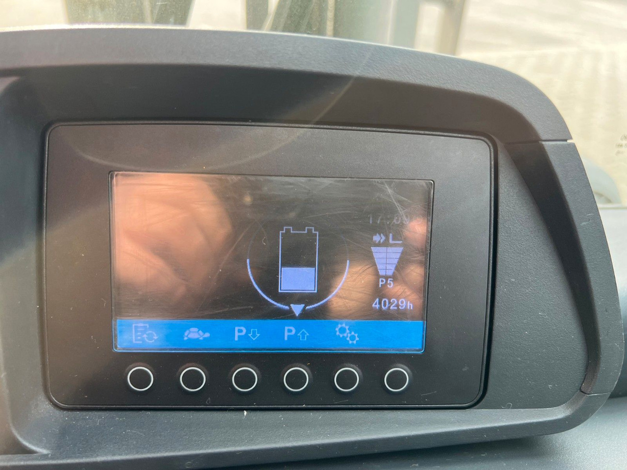 Leasing de Jungheinrich EFG 215 / Triplex: 4.25m! / SS / 4.029h Jungheinrich EFG 215 / Triplex: 4.25m! / SS / 4.029h: foto 16 Leasing de Jungheinrich EFG 215 / Triplex: 4.25m! / SS / 4.029h Jungheinrich EFG 215 / Triplex: 4.25m! / SS / 4.029h: foto 16