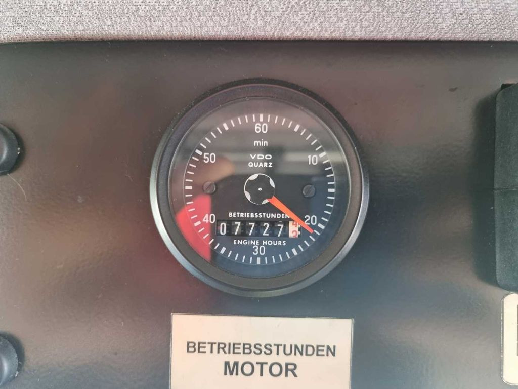 Camión grúa MAN 15.284LC Metz DLK 23-12 Feuerwehr Drehleiter: foto 12
