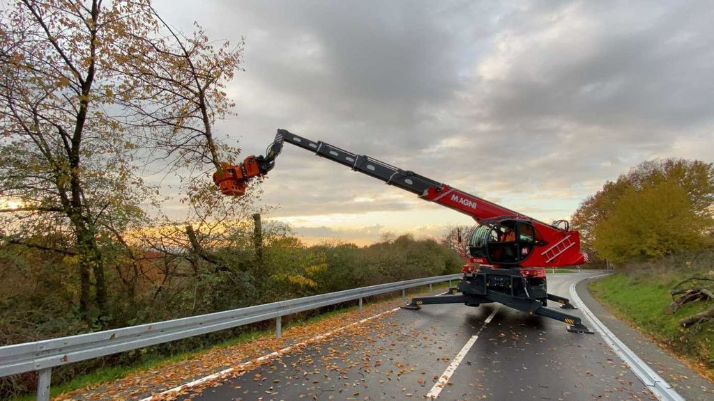 Magni RTH 6.30 SH / Fällkran / Westtech CS750 - Manipulador telescópico: foto 4 Magni RTH 6.30 SH / Fällkran / Westtech CS750 - Manipulador telescópico: foto 4