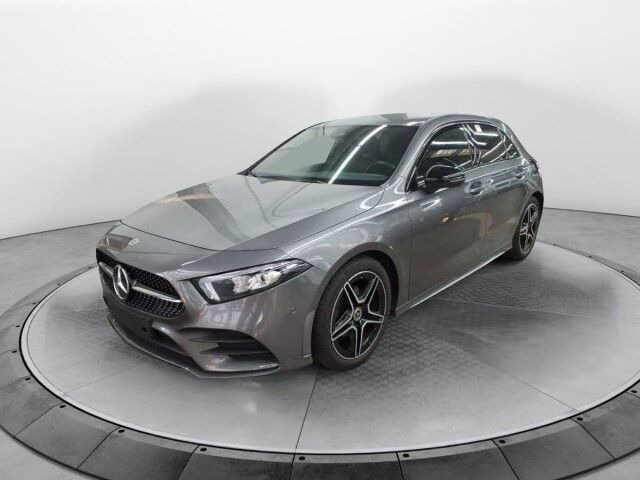 Mercedes-Benz A 180 AMG+LED+IHC+RFK+TotWinkel+SFIntegration - Coche: foto 1 Mercedes-Benz A 180 AMG+LED+IHC+RFK+TotWinkel+SFIntegration - Coche: foto 1