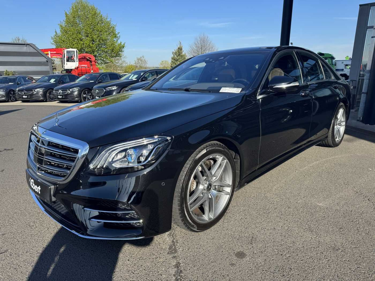 Mercedes-Benz S 400d 4M AMG+Pano+Burm+Distr+Massage+ HUD - Sedan: foto 2 Mercedes-Benz S 400d 4M AMG+Pano+Burm+Distr+Massage+ HUD - Sedan: foto 2