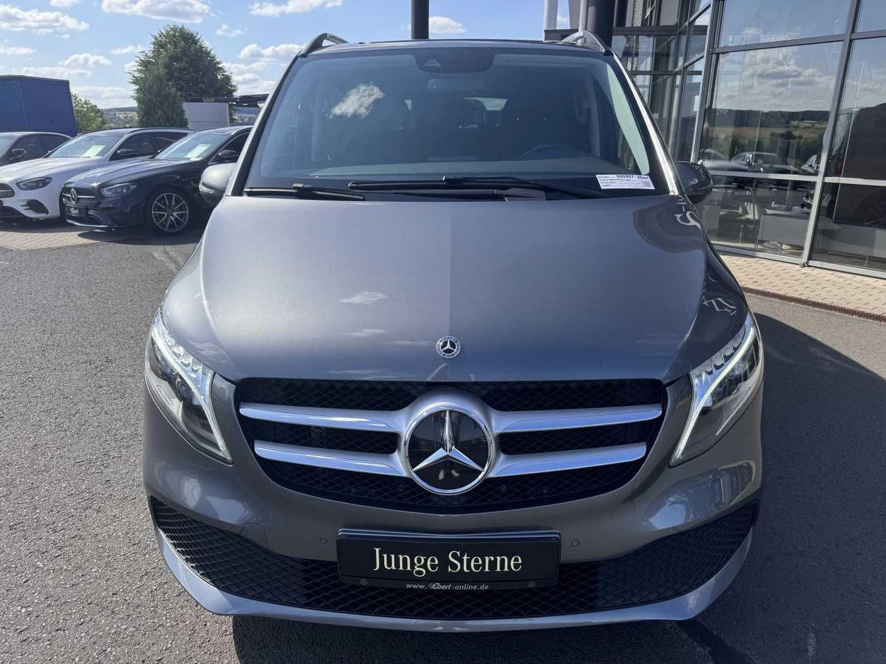 Mercedes-Benz V 220 d EDITION Liege-Paket AHK2,5 LED DAB MBUX - Furgoneta de pasajeros: foto 2 Mercedes-Benz V 220 d EDITION Liege-Paket AHK2,5 LED DAB MBUX - Furgoneta de pasajeros: foto 2