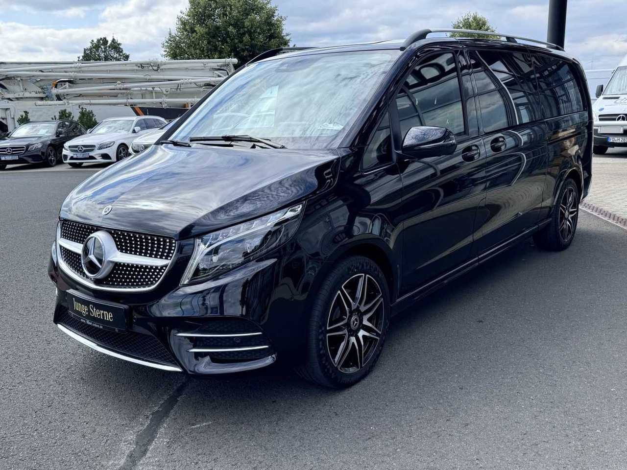 Mercedes-Benz V 300 d AVA AMG 4MATIC AIRMATIC Sitzklima el Tür - Coche: foto 3 Mercedes-Benz V 300 d AVA AMG 4MATIC AIRMATIC Sitzklima el Tür - Coche: foto 3