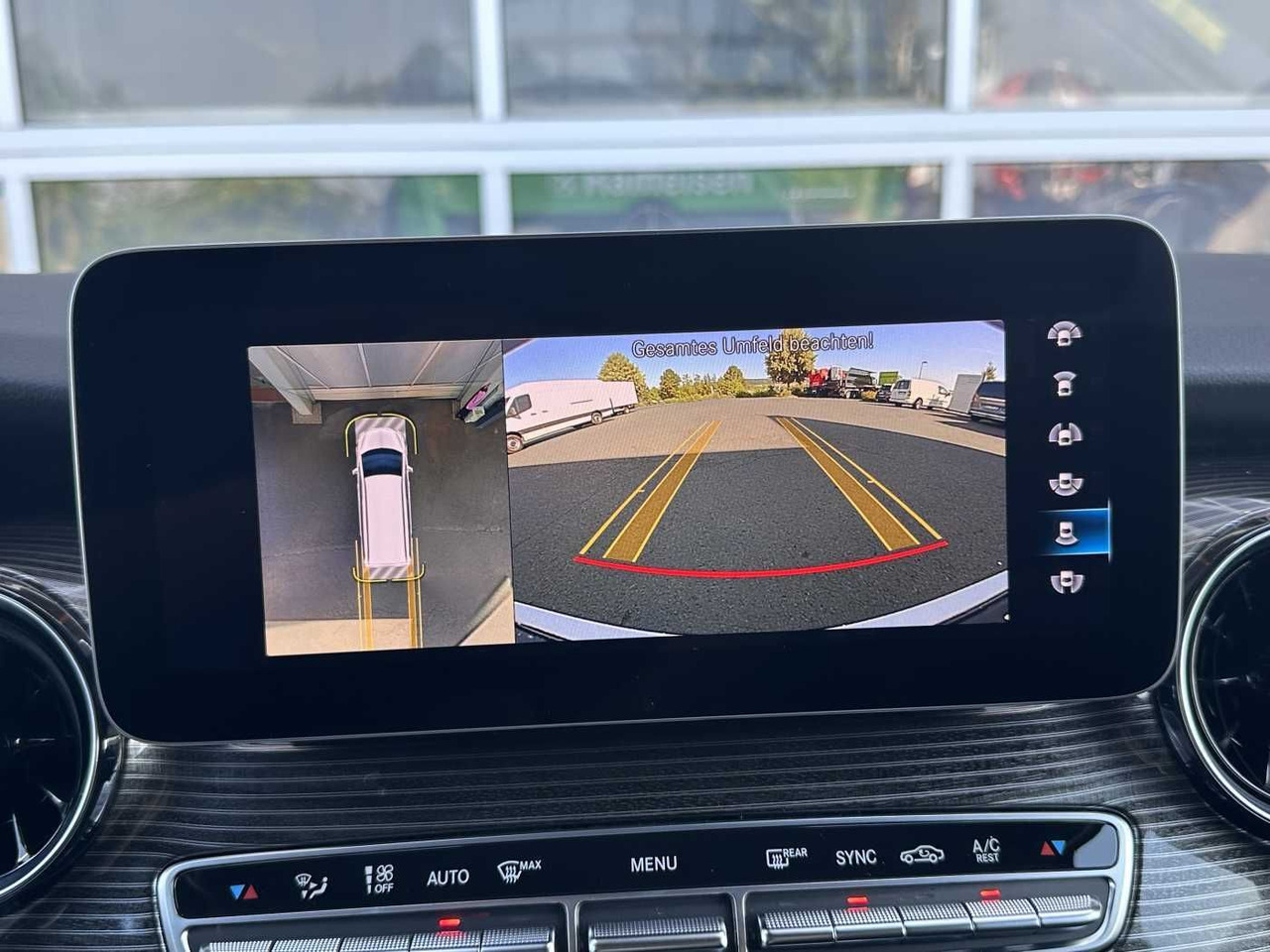 Leasing de  Mercedes-Benz V 300 d AVA ED 6Sitze Burmester 360Kamera el Tür Mercedes-Benz V 300 d AVA ED 6Sitze Burmester 360Kamera el Tür: foto 13