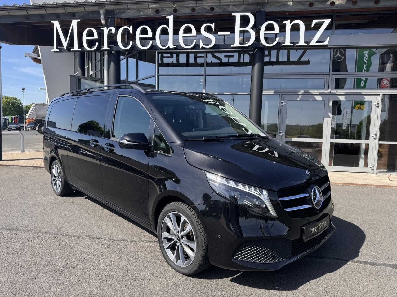 Mercedes-Benz V 300 d AVA Extralang AIRMATIC Standheiz 360Kam - Coche: foto 1 Mercedes-Benz V 300 d AVA Extralang AIRMATIC Standheiz 360Kam - Coche: foto 1