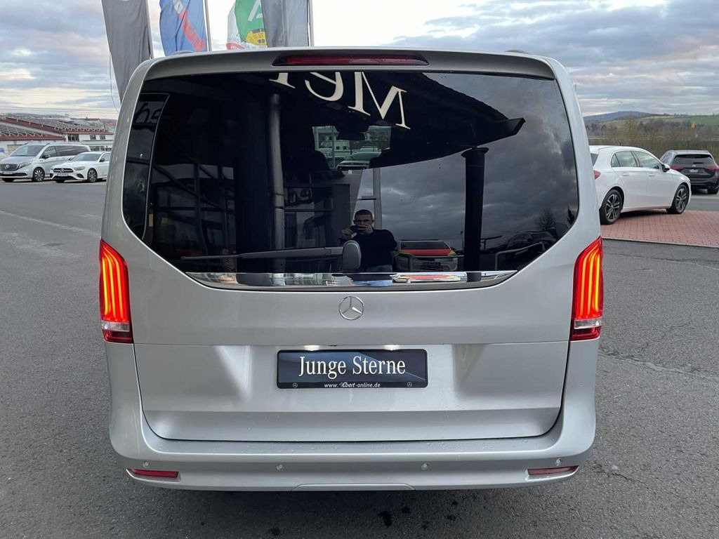 Mercedes-Benz V 300 d EXCLUSIVE ED AMG Panorama AHK2,5 DISTRON Mercedes-Benz V 300 d EXCLUSIVE ED AMG Panorama AHK2,5 DISTRON - Coche: foto 4 Mercedes-Benz V 300 d EXCLUSIVE ED AMG Panorama AHK2,5 DISTRON Mercedes-Benz V 300 d EXCLUSIVE ED AMG Panorama AHK2,5 DISTRON - Coche: foto 4