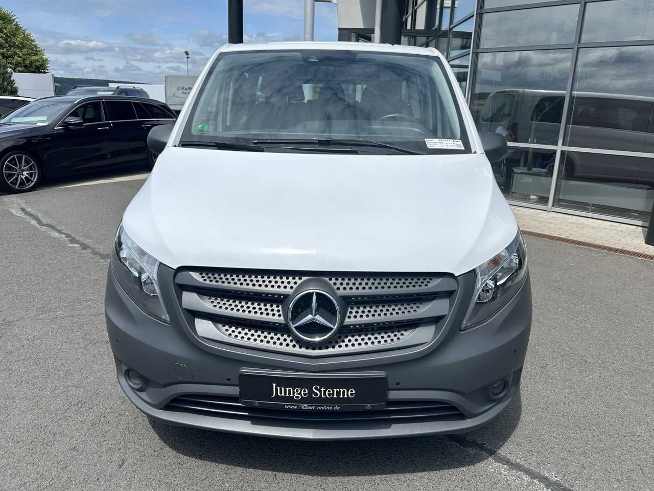 Mercedes-Benz Vito 114 CDI Tourer 9G Klima Audio40 Extralang - Furgoneta de pasajeros: foto 2 Mercedes-Benz Vito 114 CDI Tourer 9G Klima Audio40 Extralang - Furgoneta de pasajeros: foto 2