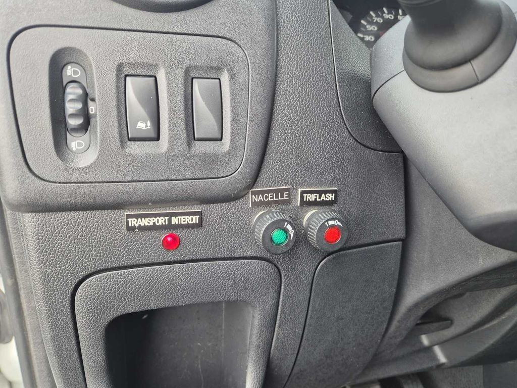 Camión con plataforma elevadora, Furgoneta Renault Master 2.3 dCi / KLUBB K32, 12,5m: foto 15