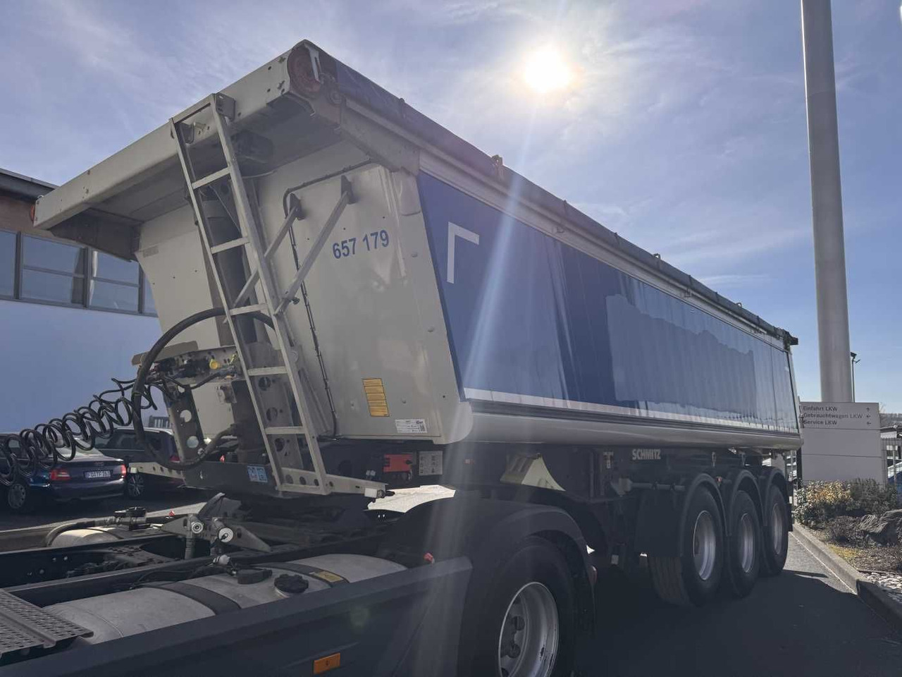 Schmitz Cargobull SGF*S3 SKI 24 SL 7.2 Mulde 23m³ Liftachse 5x Schmitz Cargobull SGF*S3 SKI 24 SL 7.2 Alu-Mulde 23m³ Liftachse - Semirremolque volquete: foto 2 Schmitz Cargobull SGF*S3 SKI 24 SL 7.2 Mulde 23m³ Liftachse 5x Schmitz Cargobull SGF*S3 SKI 24 SL 7.2 Alu-Mulde 23m³ Liftachse - Semirremolque volquete: foto 2