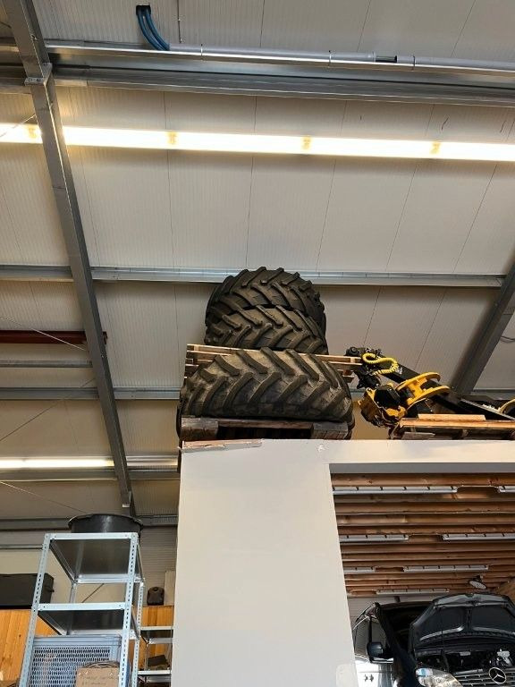 Trituradora de madera Valtra S374 / nur: 1.980h! / 06.2017 / Holzhacker: foto 25