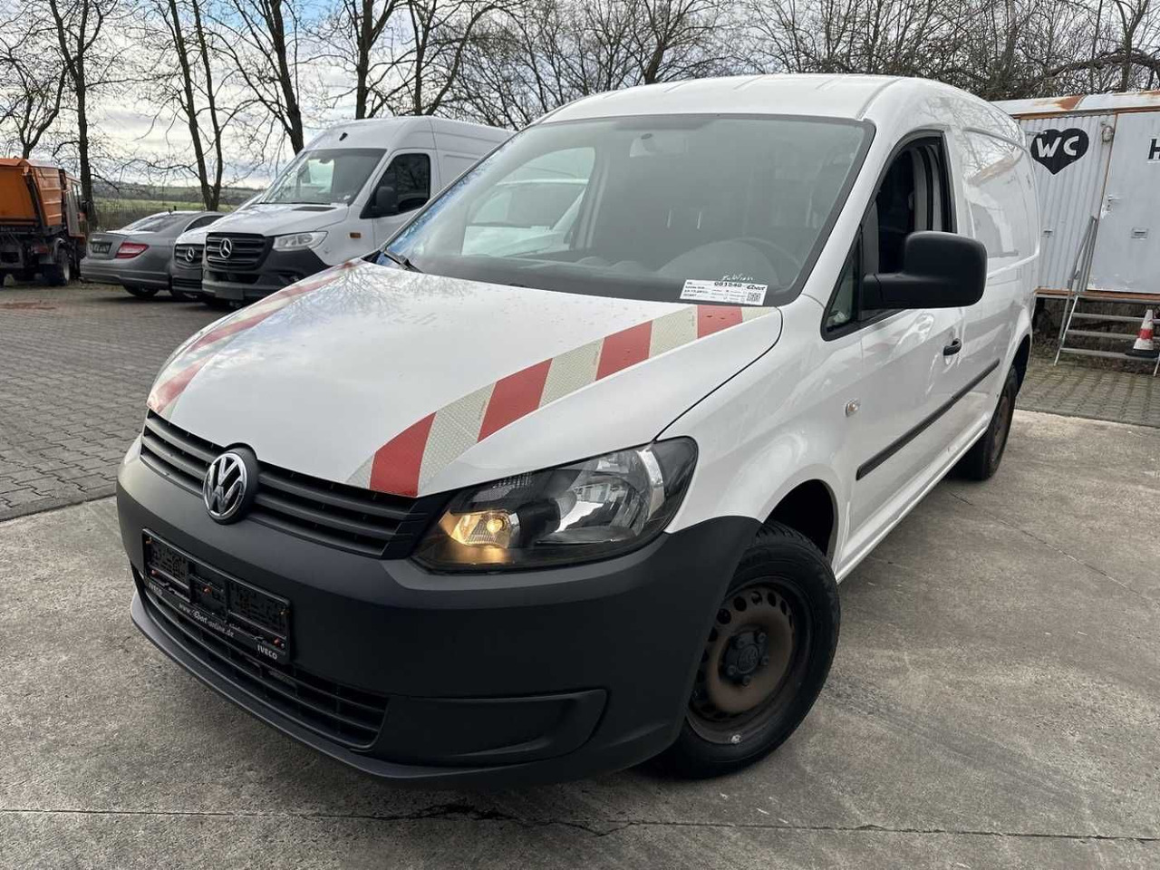 Volkswagen VW Caddy 2.0 TDI 4Motion Maxi Kasten Regal - Furgón: foto 1 Volkswagen VW Caddy 2.0 TDI 4Motion Maxi Kasten Regal - Furgón: foto 1