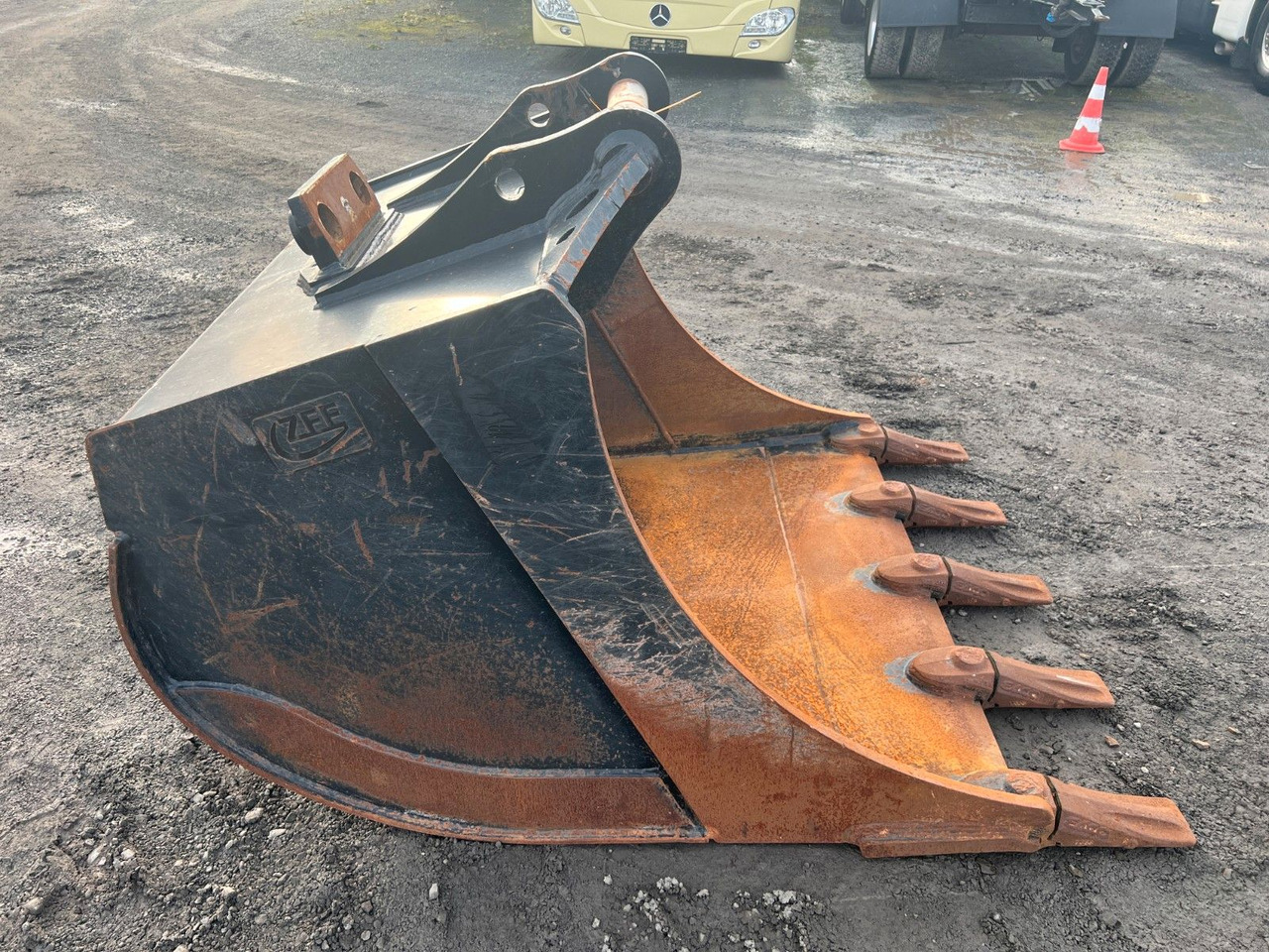 ZFE Tieflöffel / Löffel / MS21 / 1.400 mm / 2022 - Cazo para excavadora: foto 3 ZFE Tieflöffel / Löffel / MS21 / 1.400 mm / 2022 - Cazo para excavadora: foto 3