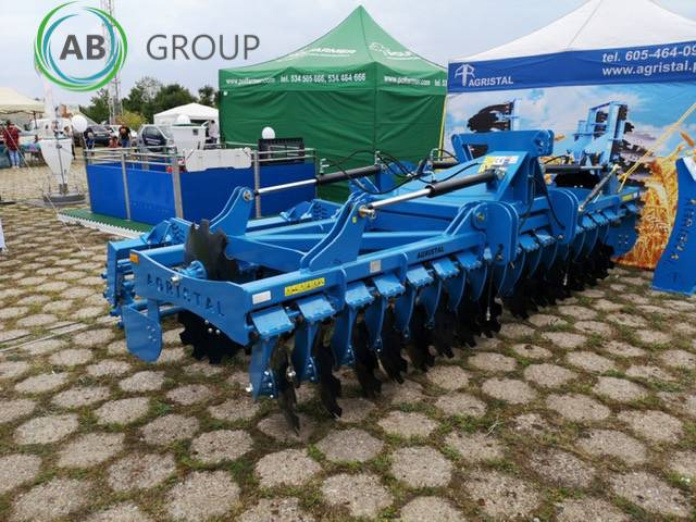 Agristal BTH hydraulic folding disc harrow 4.5 m - Grada: foto 4 Agristal BTH hydraulic folding disc harrow 4.5 m - Grada: foto 4