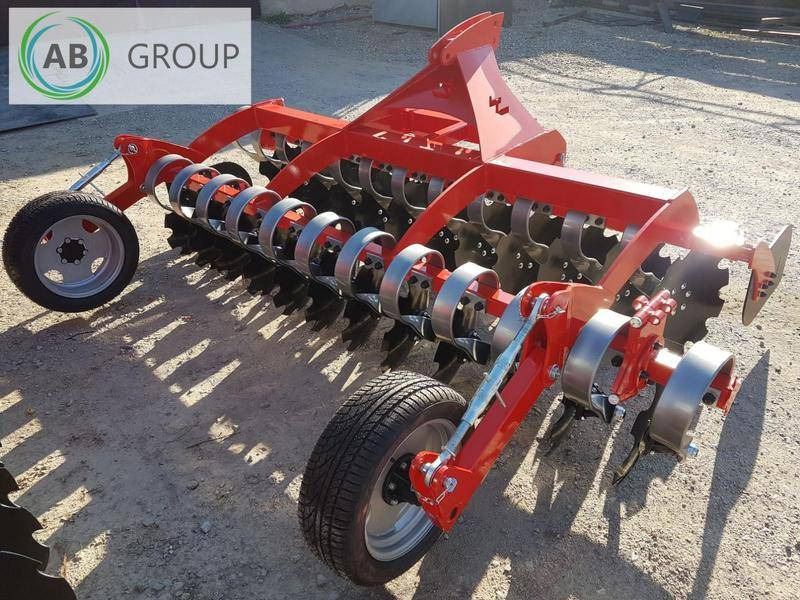 Awemak front-mounted disc harrow OZYRYS BTF 30 - Rastras: foto 1 Awemak front-mounted disc harrow OZYRYS BTF 30 - Rastras: foto 1