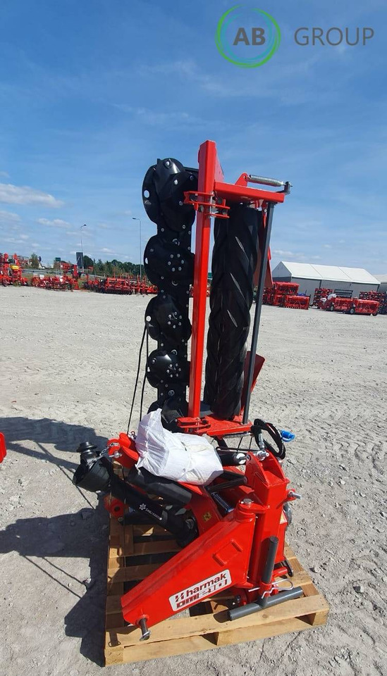 Harmak disc mower with roller conditioner DM-210 - Segadora: foto 1 Harmak disc mower with roller conditioner DM-210 - Segadora: foto 1