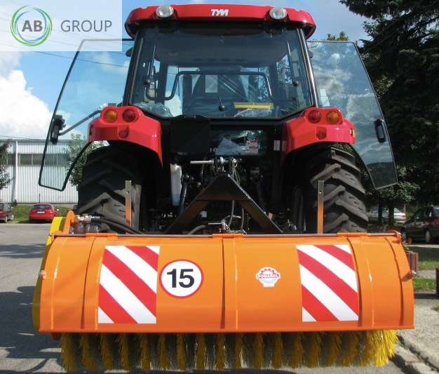 Pomarol tractor mounted road sweeper ZS150, 1,5 m - Barredora cucharón para Vehículo municipal: foto 3 Pomarol tractor mounted road sweeper ZS150, 1,5 m - Barredora cucharón para Vehículo municipal: foto 3