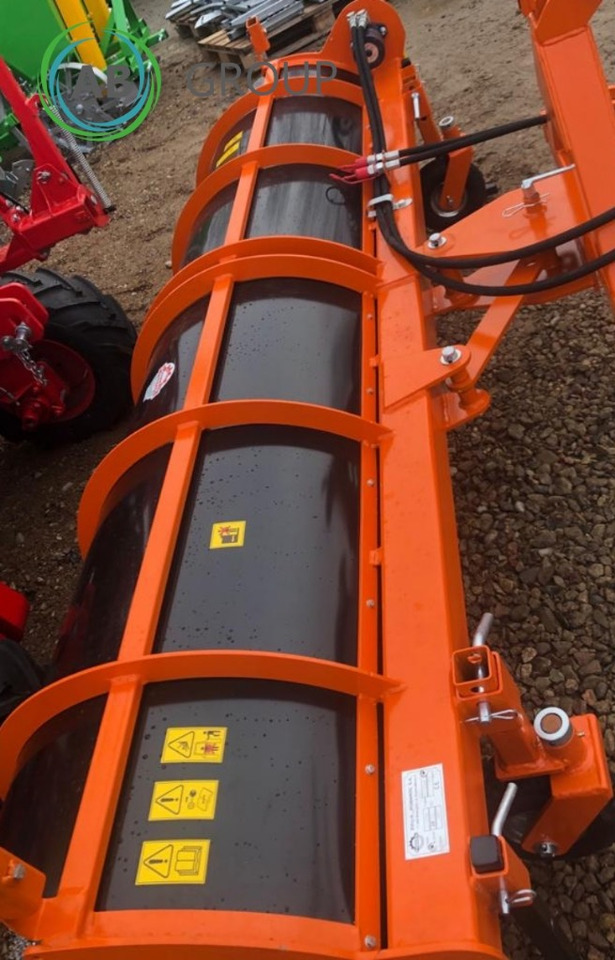 Pomarol tractor sweeper ZS250, 2,5 m - Barredora cucharón para Vehículo municipal: foto 4 Pomarol tractor sweeper ZS250, 2,5 m - Barredora cucharón para Vehículo municipal: foto 4