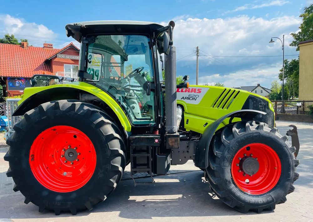 Claas ARION 620 - Tractor: foto 1 Claas ARION 620 - Tractor: foto 1