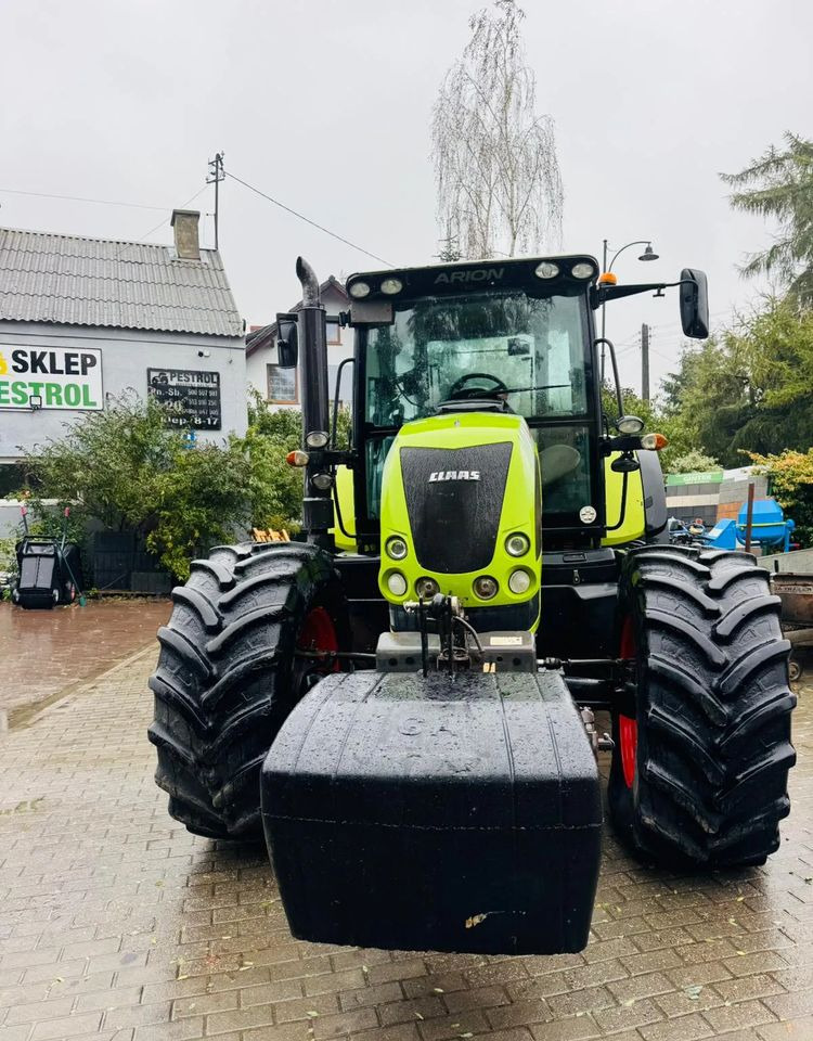 Claas Arion 630 - Tractor: foto 1 Claas Arion 630 - Tractor: foto 1